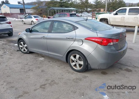 2012 Hyundai Elantra Gls (Ulsan Plant) z USA, uszkodzony, nr VIN KMHDH4AE5CU366573